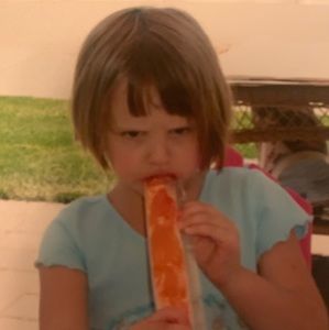 Meet your Posher, Chloe